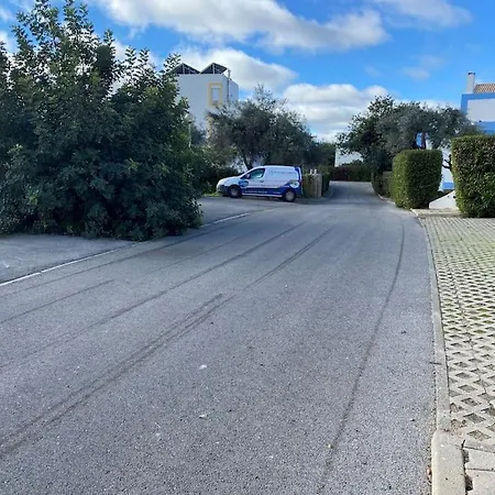 Feriehus Casa Na Colina - Moradia Com Piscina