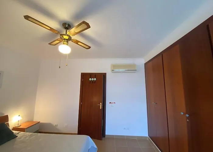 Casa Na Colina - Moradia Com Piscina