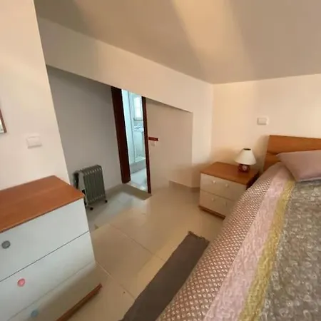 Casa Na Colina - Moradia Com Piscina *